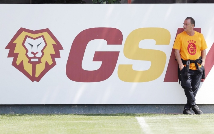 Galatasaray, Göztepe Maçı Hazırlıklarını Sürdürdü