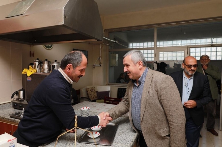 Başkan Baran, Esnaf Ve Vatandaşla Bir Araya Geldi