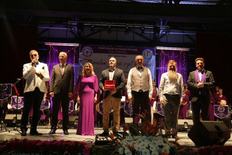 Mezitli’de ’Anneler Günü’ne Özel Konser