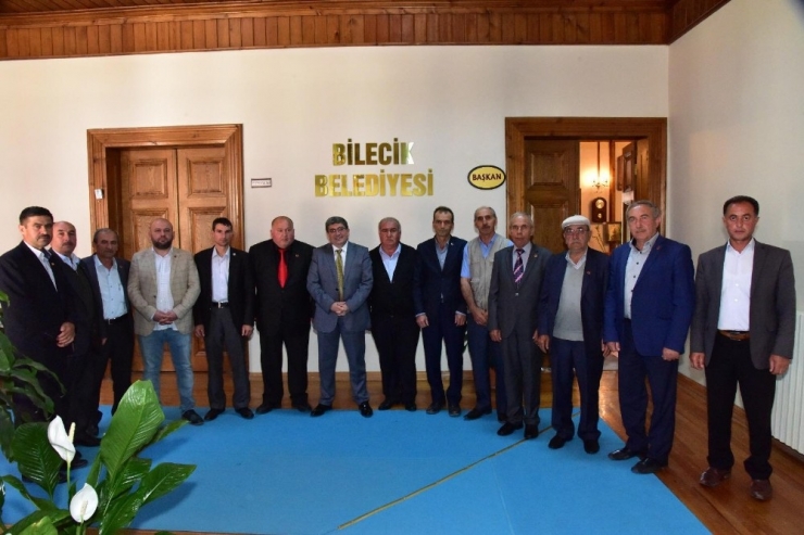 Muhtarlardan Başkan Can’a Hayırlı Olsun Ziyareti