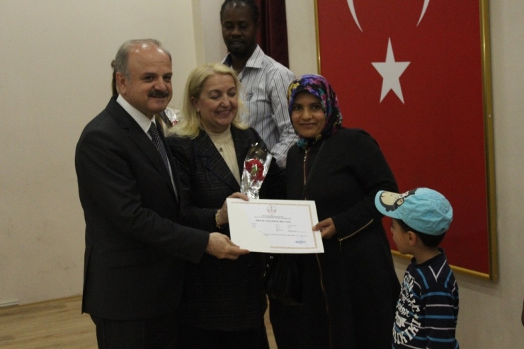 “Okuryazarlık Seferberliği” Sertifika Töreni