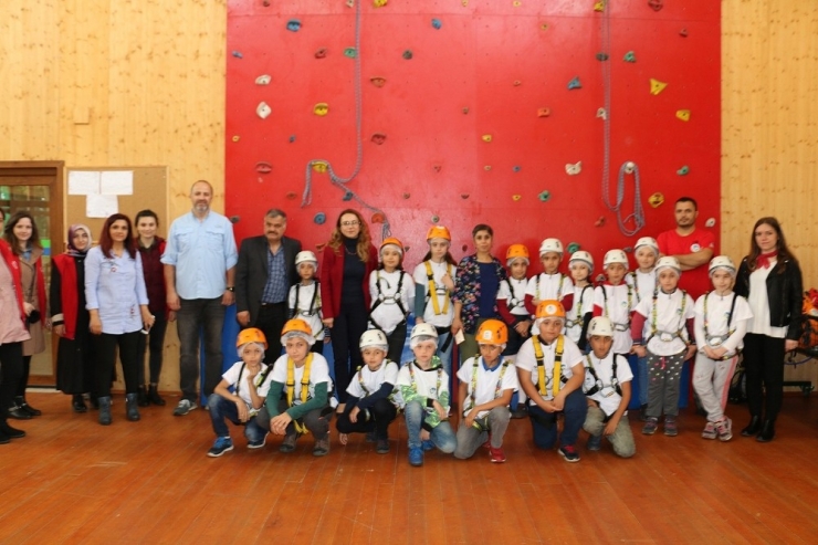 Sakarya’da ’Ekranla Değil Akranla Büyüyen Çocuklar’ Etkinliği