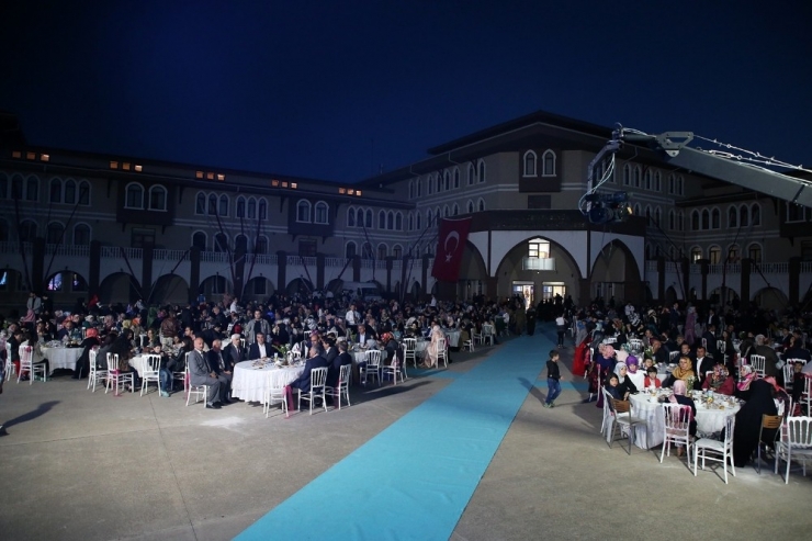 Yeni İmam Hatip İlk Mezunlarını Verdi