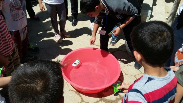 Kardeş Okul Öğrencilerini Sevindirdiler