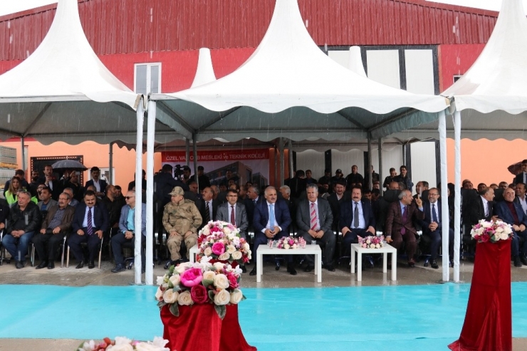 Osb’den Eğitime Destek