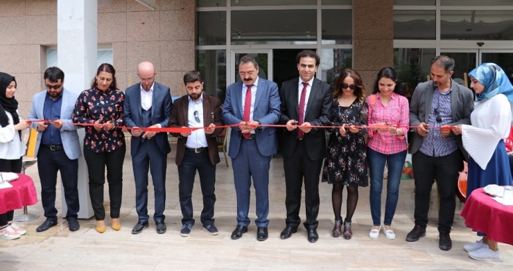 Güzel Sanatlar Lisesi Öğrencileri Hünerlerini Sergiledi