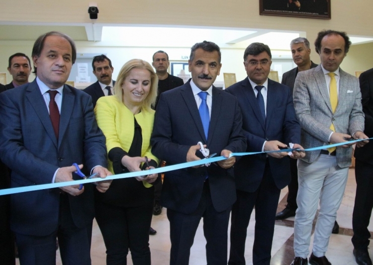 Samsun’da 3 Boyutlu Kağıt Rölyef Sergisi Açıldı