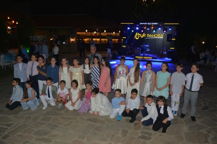 Ortaokula Geçiş Yemeğinde Başaklılar Doyasıya Eğlendi