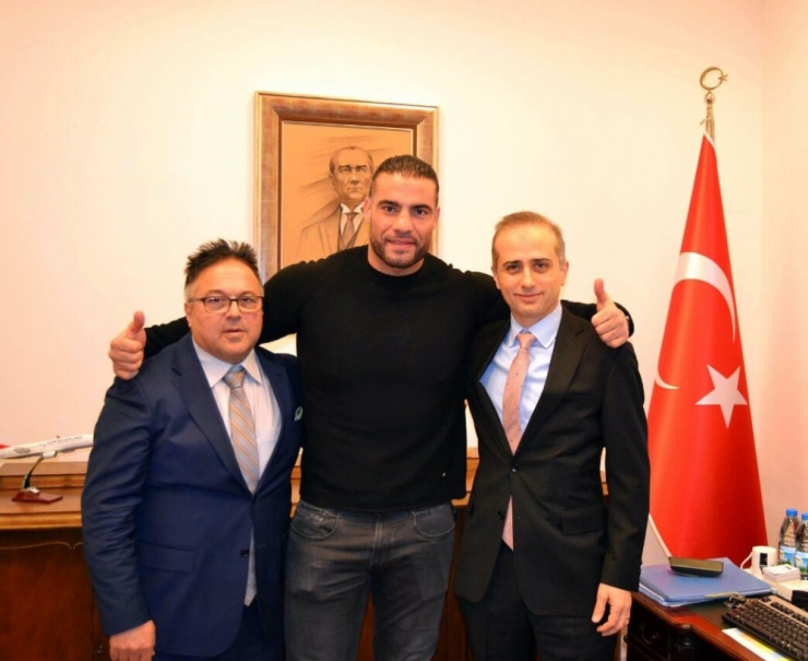 Dünya Şampiyonu Trabzon’a Geliyor