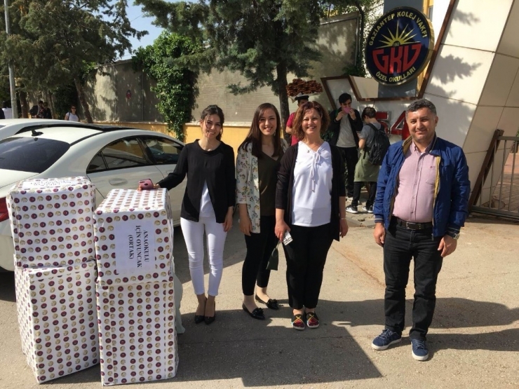 Gkv Özel Ortaokulu Öğrencilerinden Örnek Davranış