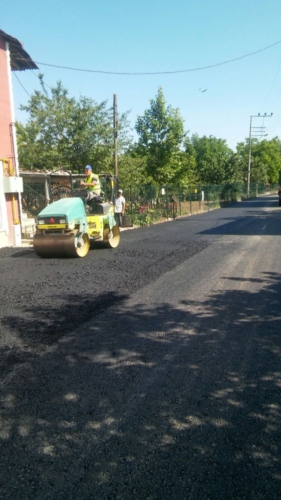 Muallimköy’de Yollar Yenileniyor