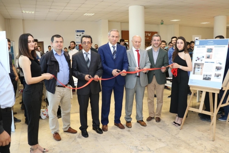 Mekatronik Mühendisliği, Bitirme Projeleri İle Sektöre Hazır Olduğunu Gösterdi