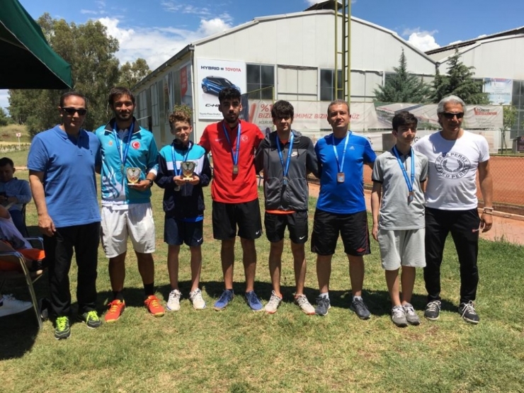 Osmangazili Raket Dünya Şampiyonası’nda