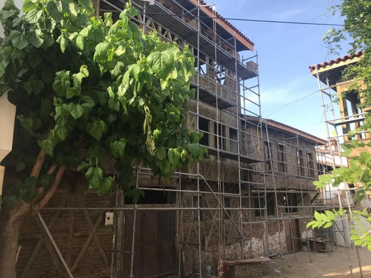 Başkan Şahin, Restorasyon Çalışmalarını Yerinde İnceledi