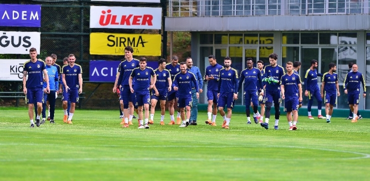 Fenerbahçe, Konyaspor Maçı Hazırlıklarına Devam Etti