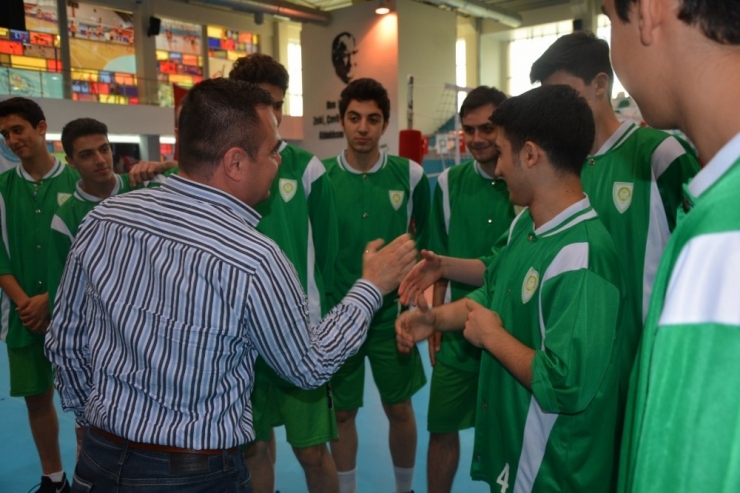 Büyükşehir’in Genç Dev Adamları Türkiye 6’ıncısı Oldu