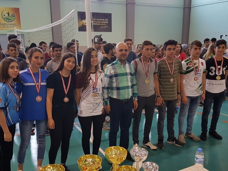 Saruhanlı’da 19 Mayıs Spor Müsabakaları