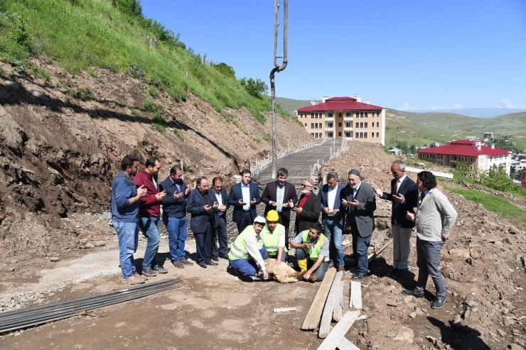 Kale Surunun Temeli Atıldı