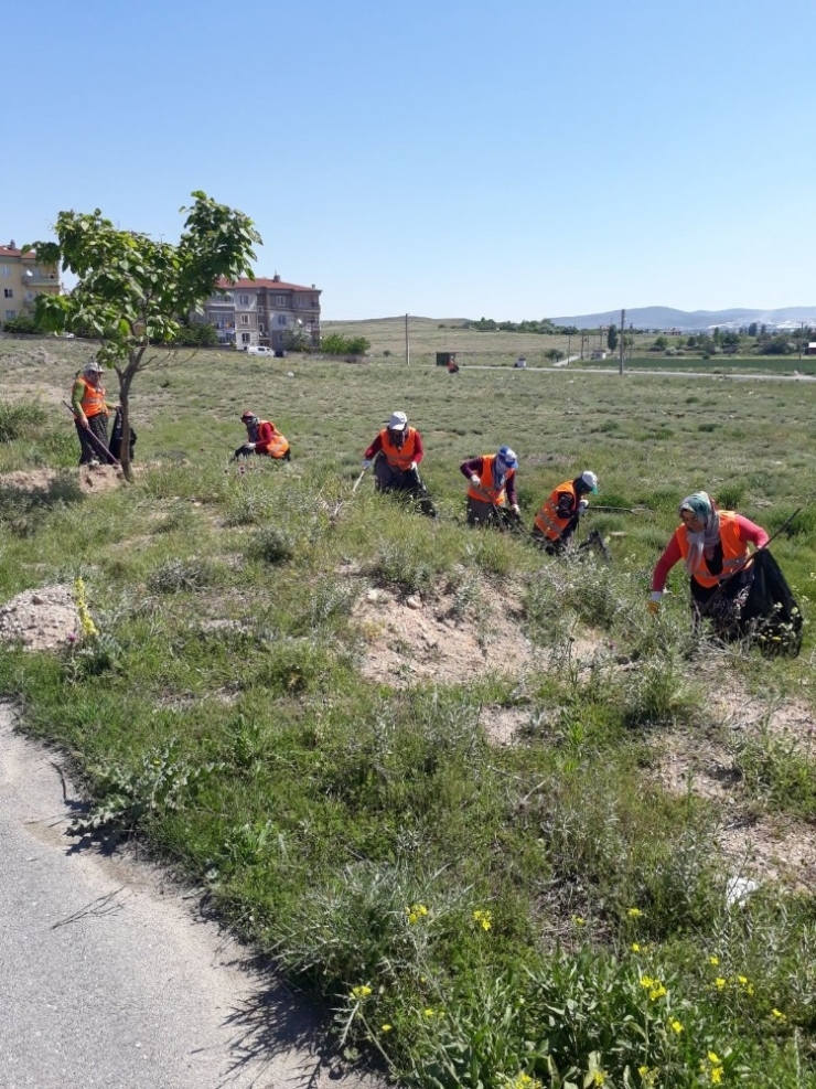 Niğde Belediyesi Temizlik Çalışmalarını Sürdürüyor