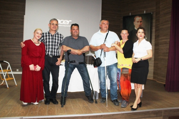 Engellilik Farkındalığına Engelli Desteği