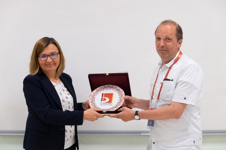 Şeyh Edebali Üniversitesi Uluslararsı Matematik Çalıştay’ına Ev Sahipliği Yaptı