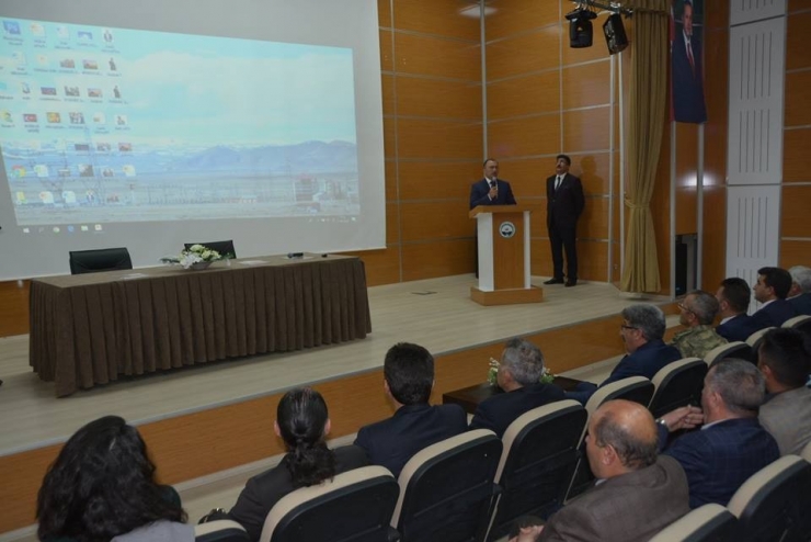 93 Harbi Şehitleri Düzenlenen Programla Anıldı