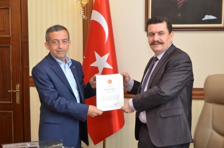 Erzincan’da Şehit Aileleri İçin 5 Ev Alındı