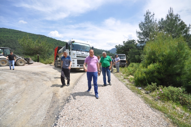 Geyve’de Yeniden Asfalt Seferberliği Başladı