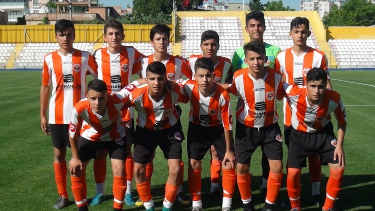 U-15 Futbol Şampiyonası Osmaniye’de Başladı