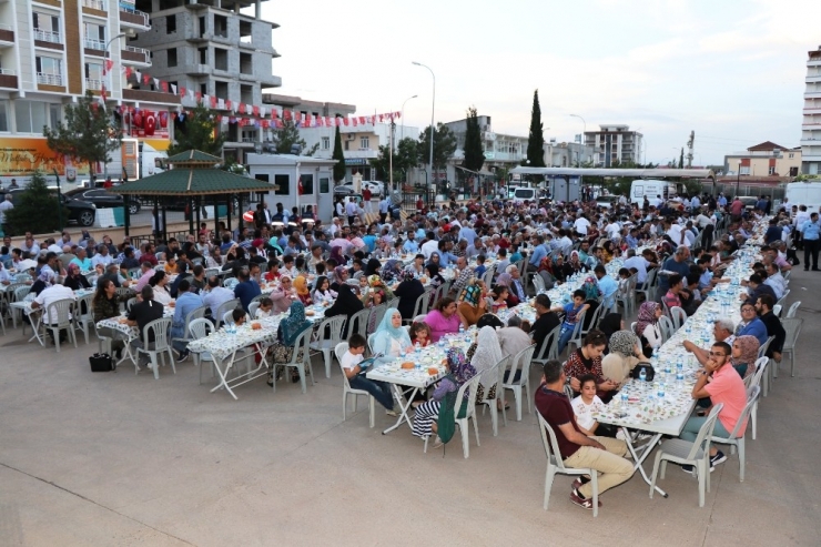 Halfeti’de Kardeşlik Sofrası