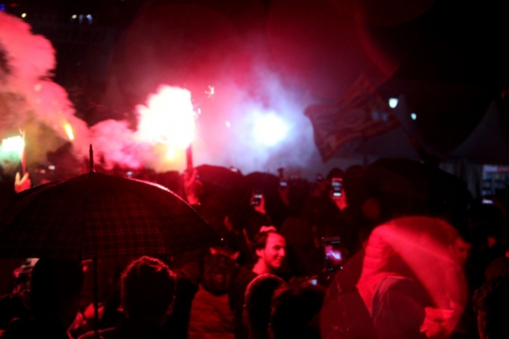 Erzurum’da Yağmur Altında Şampiyonluk Coşkusu
