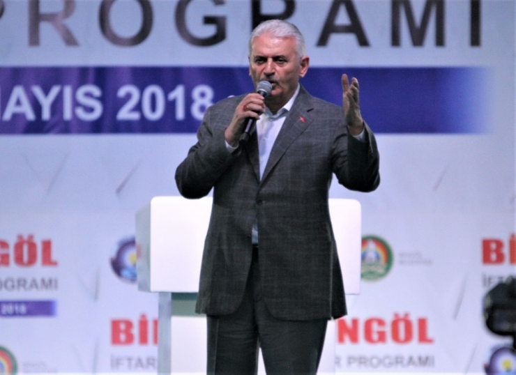 Başbakan Yıldırım: “İnsanlığın Merkezini İsrail Kana Buladı, Abd De Teşvik Etti”