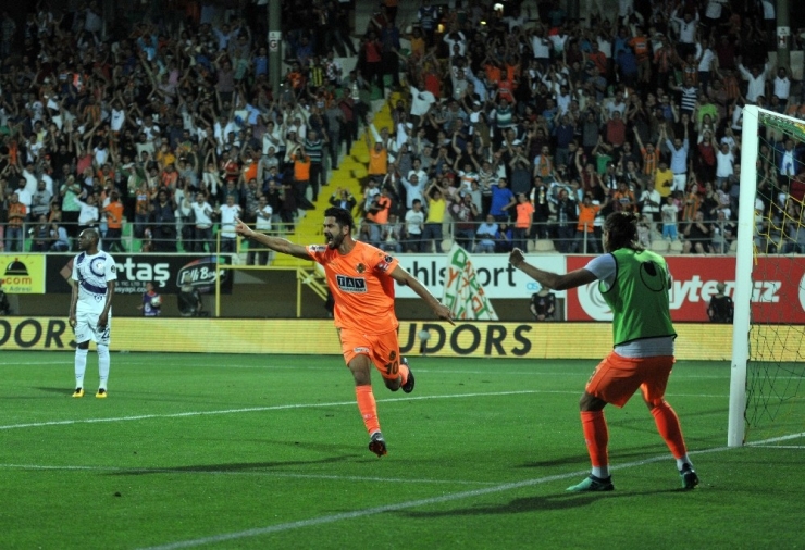 Emre Akbaba İçin Henüz Resmi Teklif Yok