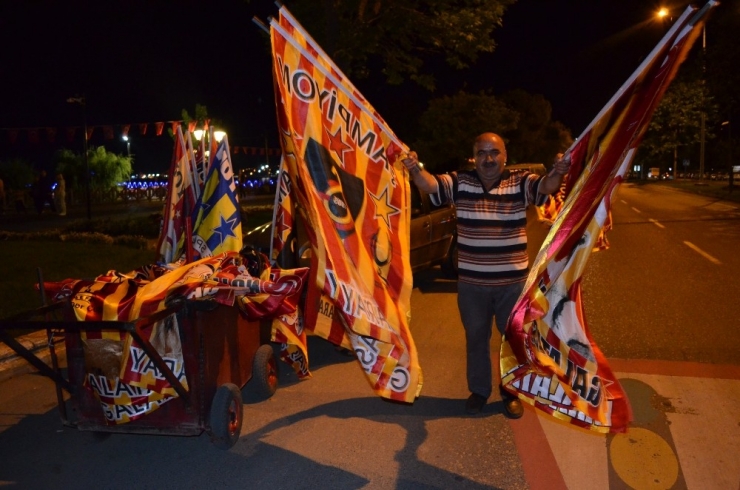 Şampiyonluğa En Çok Onlar Sevindi