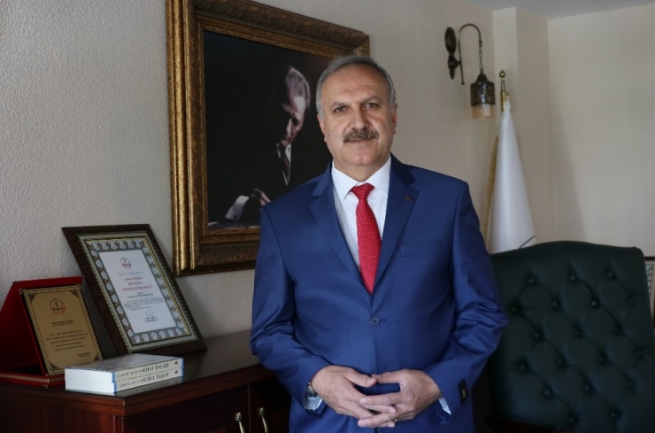 Adana’da Eğitime Yatırım