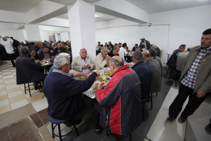 Çamlıca’da İftar