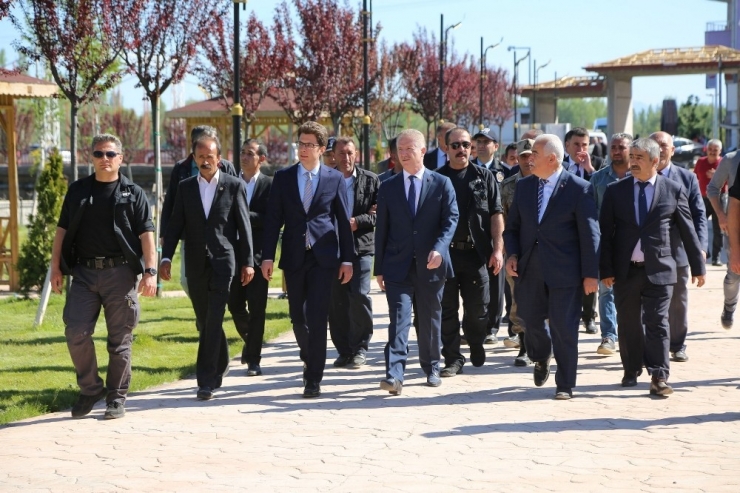 Sivas’ta Hedef 100 Milyon Fidan