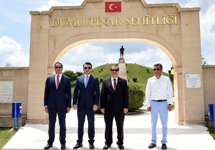 Uşak Protokolü, Dumlupınar’ı Ziyaret Etti