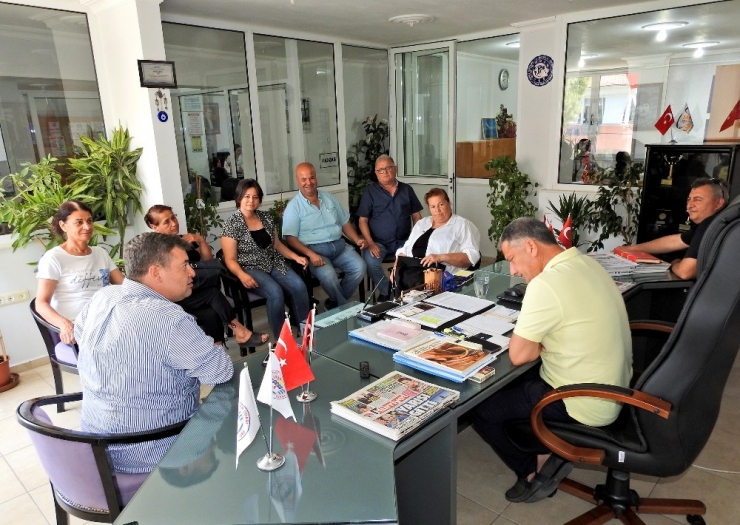 Çeşme Chp, Stk Ziyaretleri İle Seçim Çalışmalarına Başladı