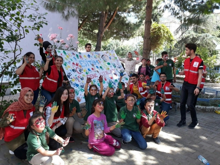 Eşit-im Projesi Öğrencileri Eşit İmkanlarda Buluşturmayı Hedefliyor