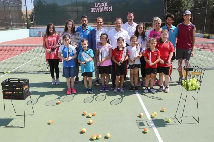 Uşak Belediyesi 6 Branşta Yaz Okulu Açıyor