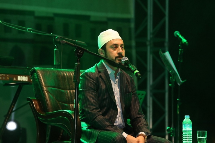 Ramazan Sokağında Kur’an Ve İlahi Gecesi