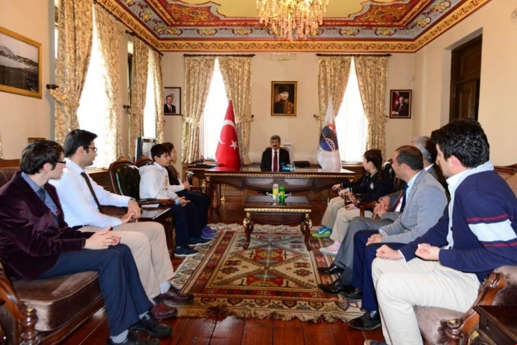 Türkiye Birincisi Seçilen Robothan Projesi Ülkemizi Çin’de Temsil Edecek