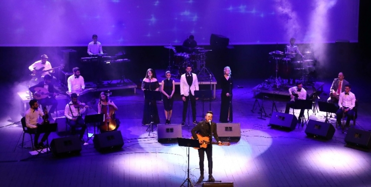 Üniversitede "Caz’dan Hicaz"a Konseri