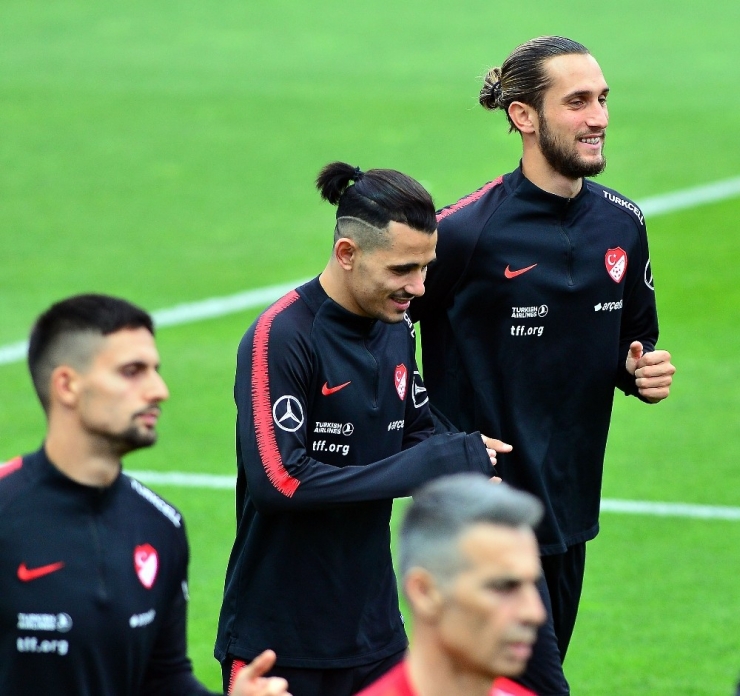 Serdar Gürler: "Kulübe Gelen Bir Transfer Teklifi Yok"