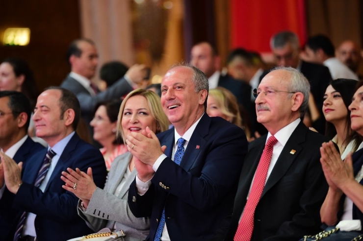 Kılıçdaroğlu Seçim Bildirgesini Açıkladı