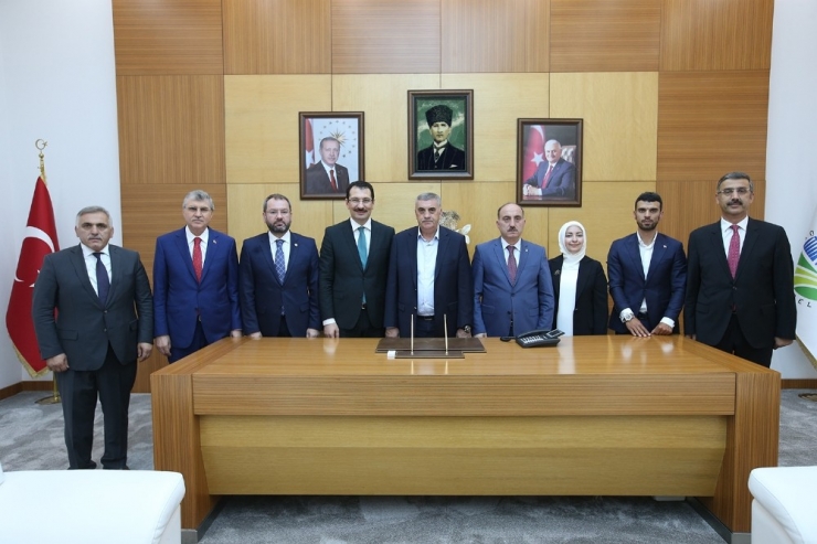 Başkan Toçoğlu: “Yeni Sisteme Katkı Sağlayacağız”