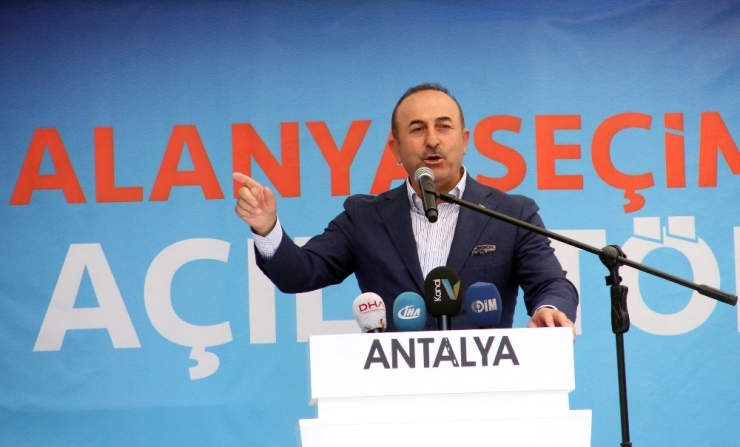 Bakan Çavuşoğlu:” Terör Destekçisi Chp’ye Miting Yapma İzni Veriyor”
