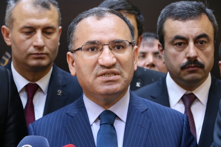 Bozdağ: "Add Darbeci Bir Zihniyete Sahip Olduğunu Ortaya Koydu"