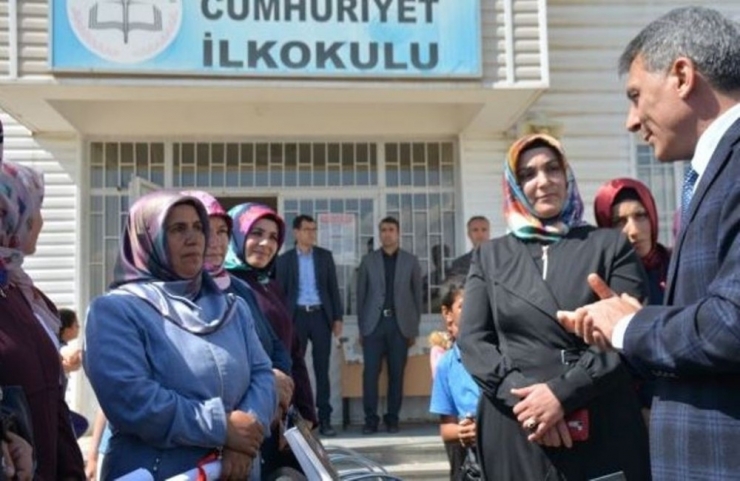 Tatvan’da “Okuma-yazma Seferberliği” İlk Meyvelerini Verdi